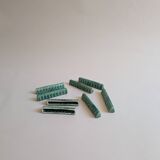 Set of 8 ceramic knife holders