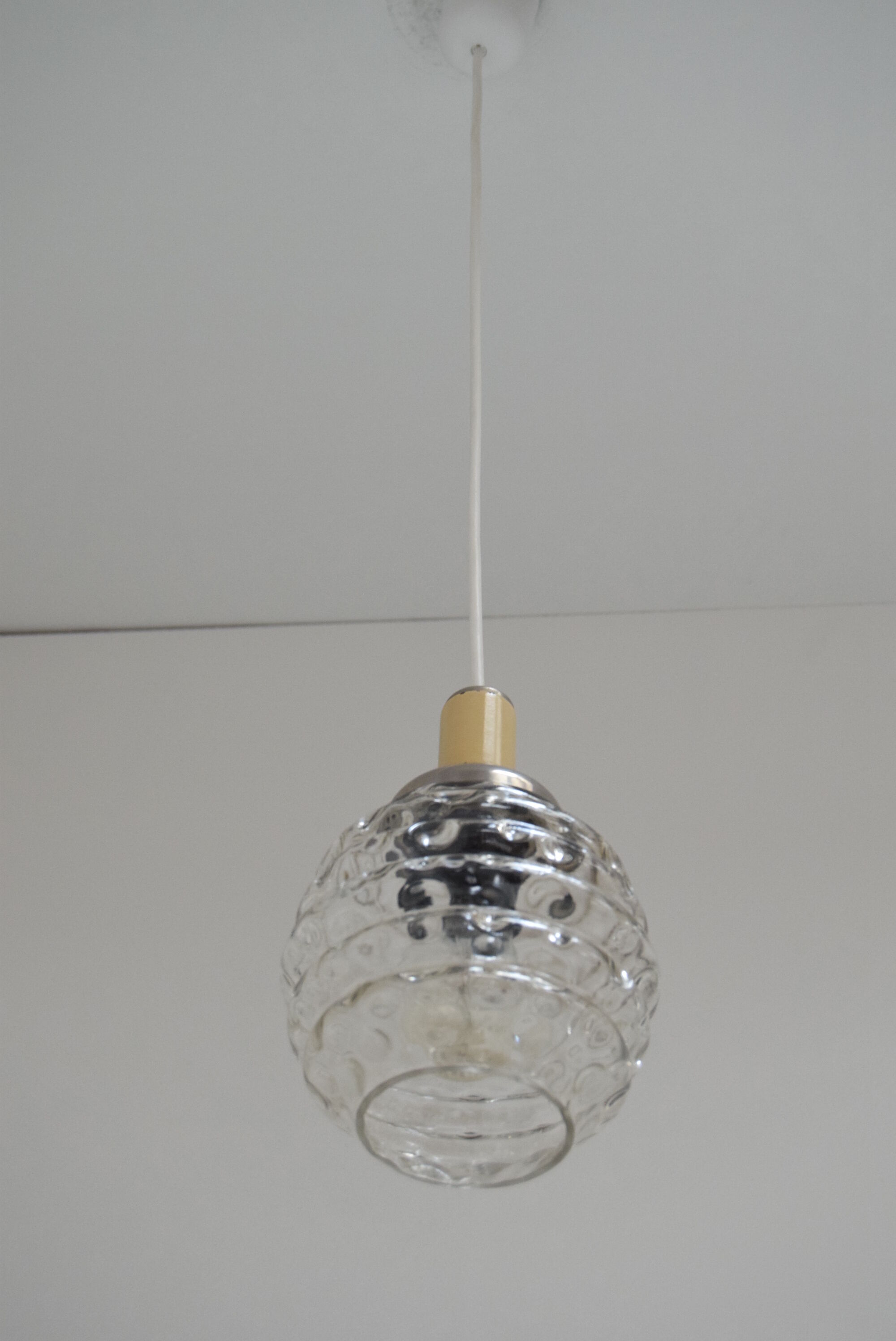 Pendentif en verre du milieu du siècle, années 1960.