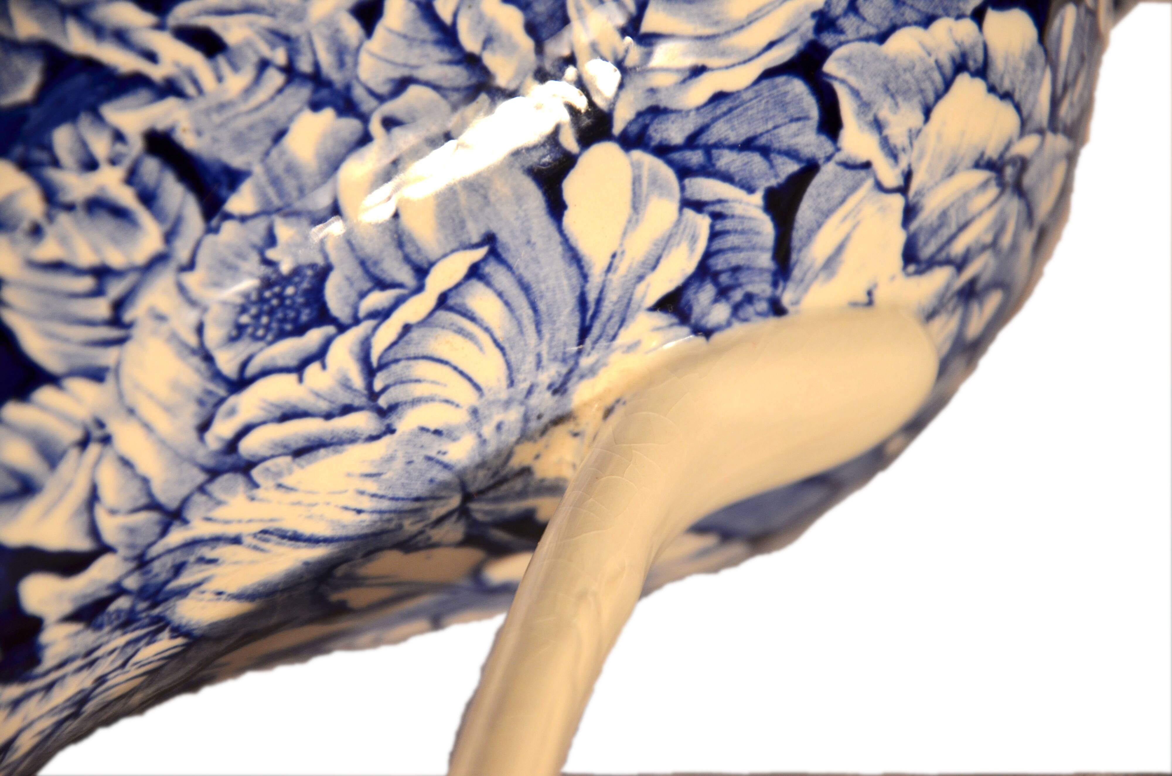 Vintage toilet service Victoria Ironstone Staffordshire (United Kingdom)