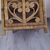 Sofa tip / bedside table