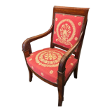 Period armchair Restoration in solid carved mahogany