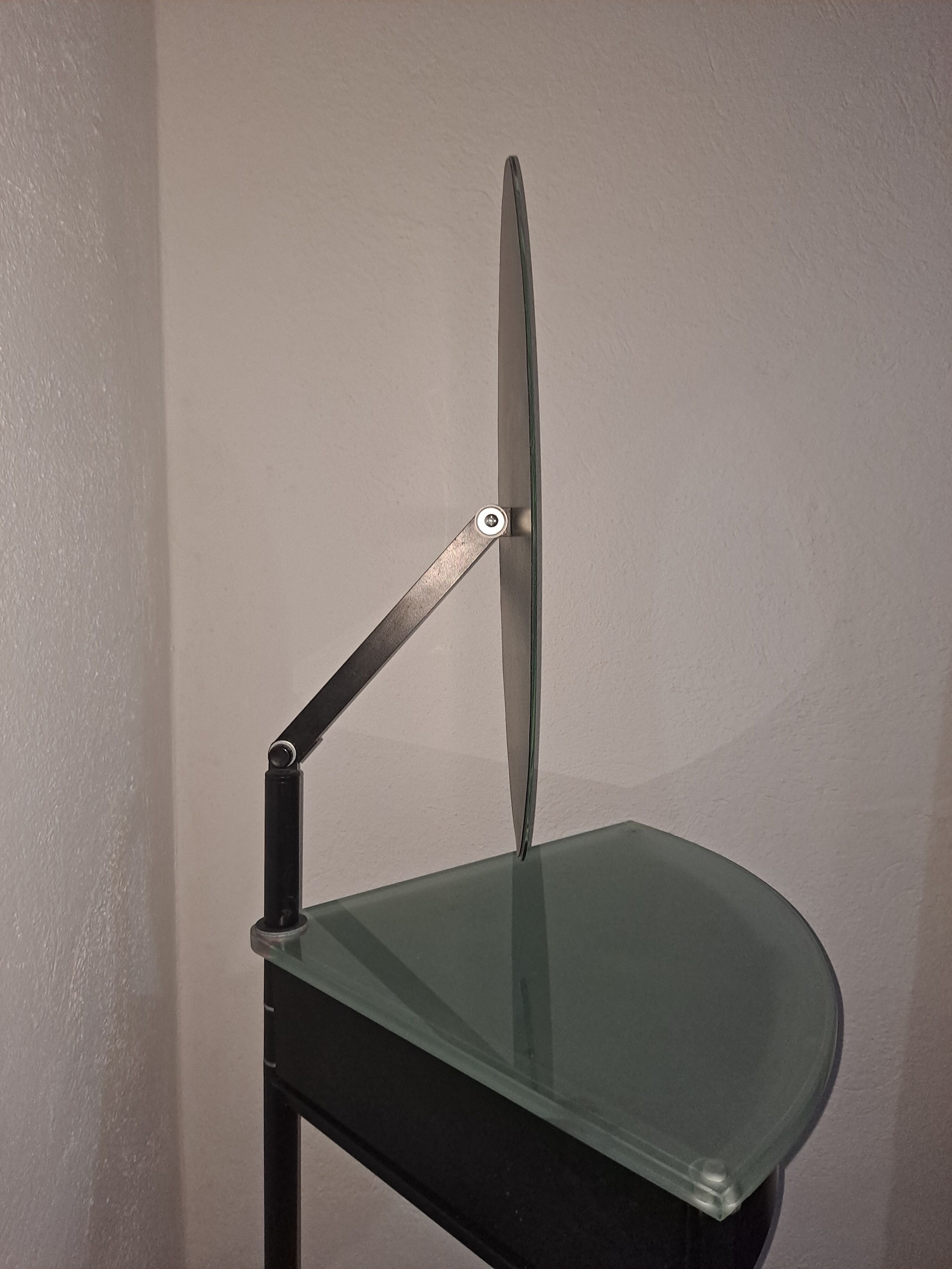 Vintage Art Deco Style Corner Unit