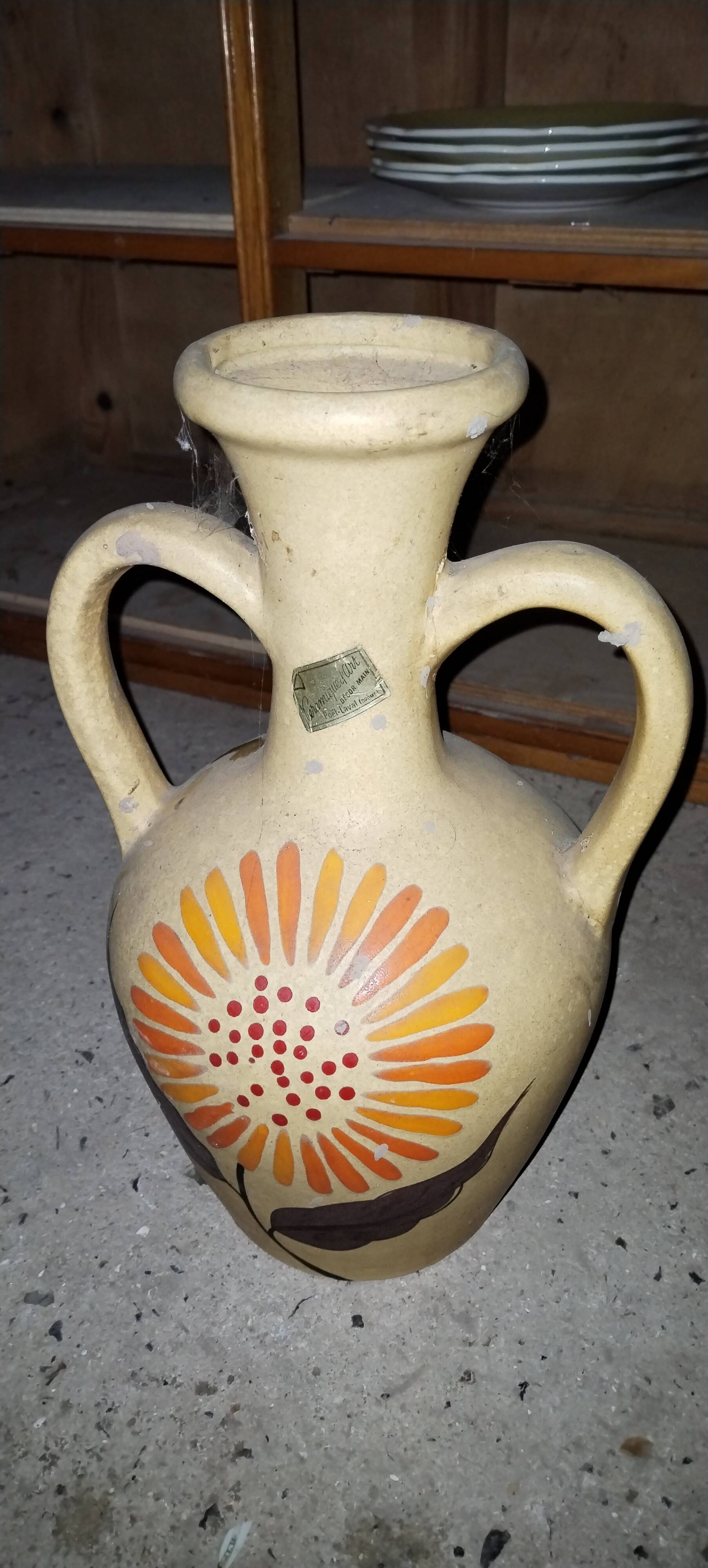 Ceramic vase