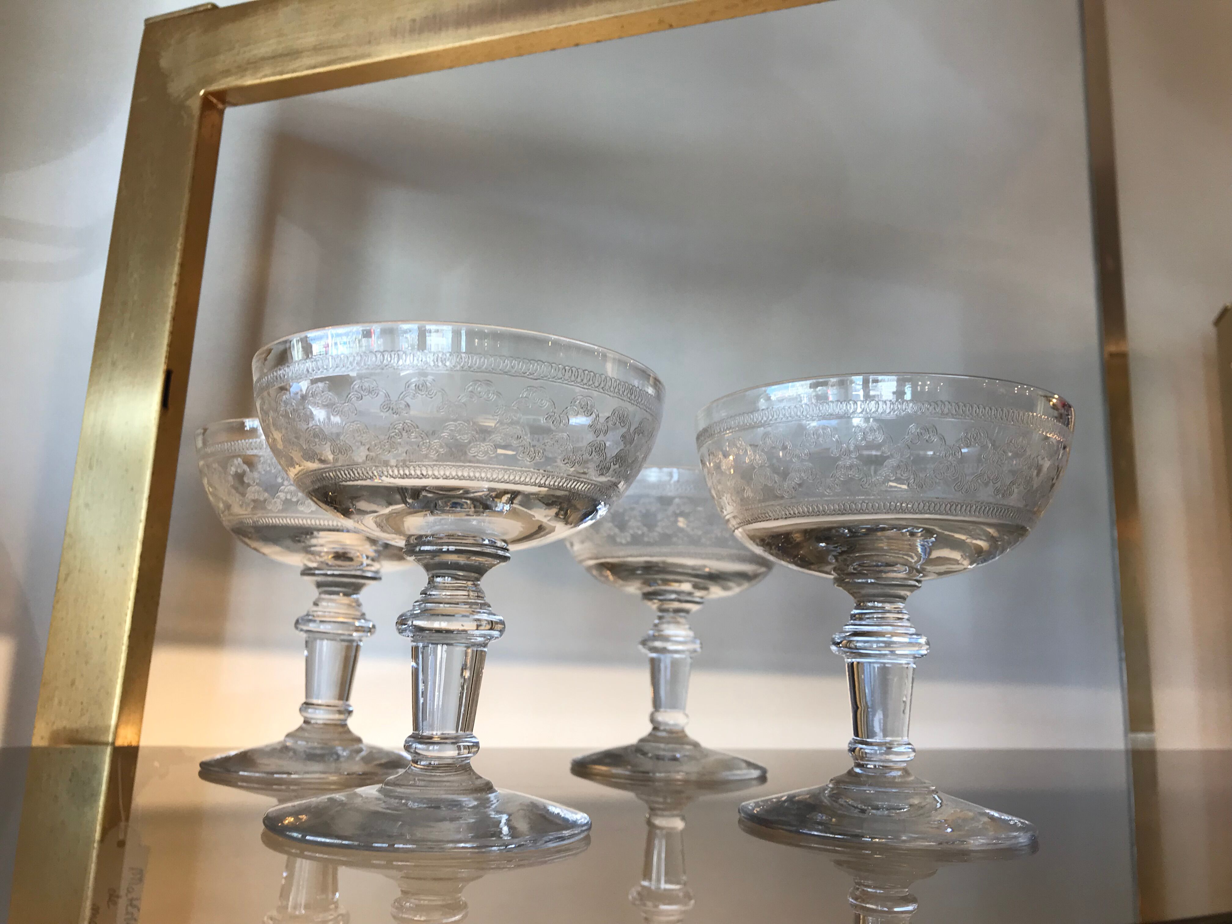 4 old glass champagne cups