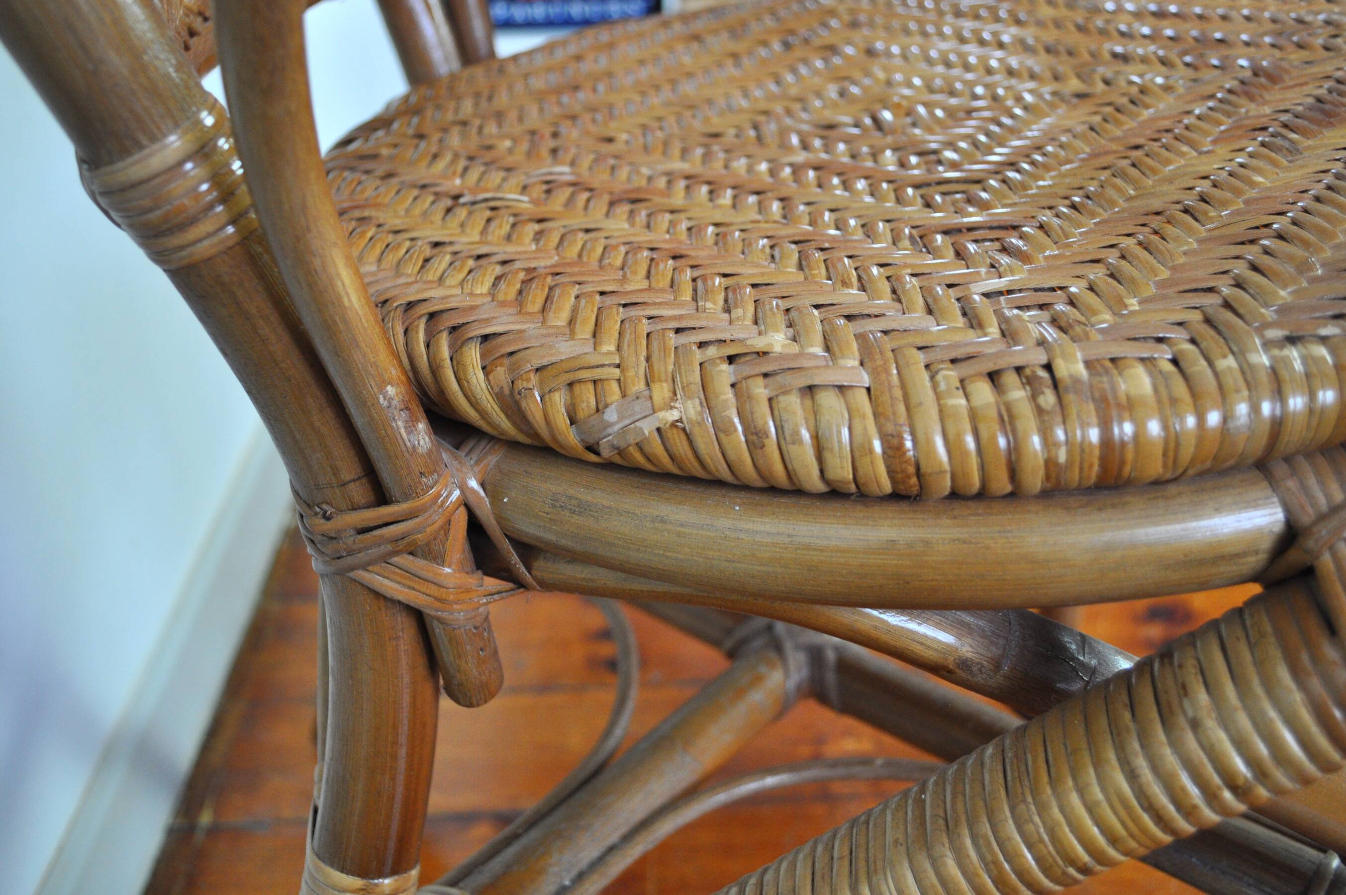 Fauteuil en rotin et bambou du 20e siècle