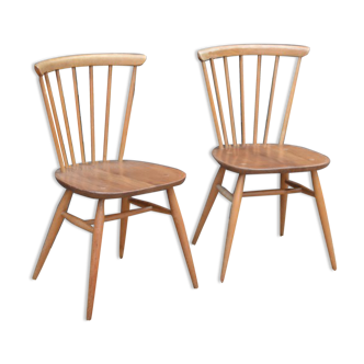 Pair of chairs by Lucian Ercolani