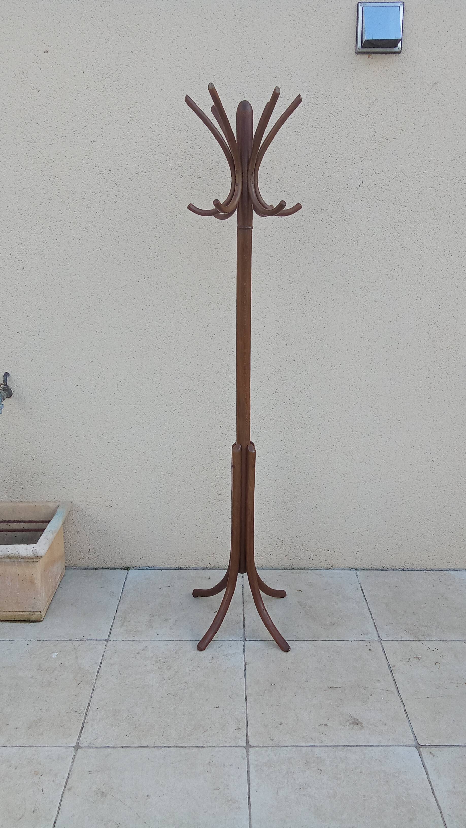 Vintage bistro parrot coat rack