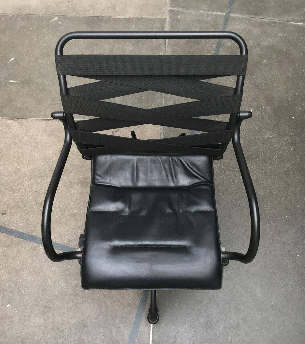 Vintage swivel armchair Canasta Italian by Heron Parigi for Heron Parigi Design