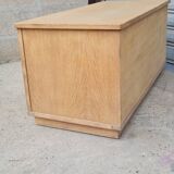 Raw oak chest