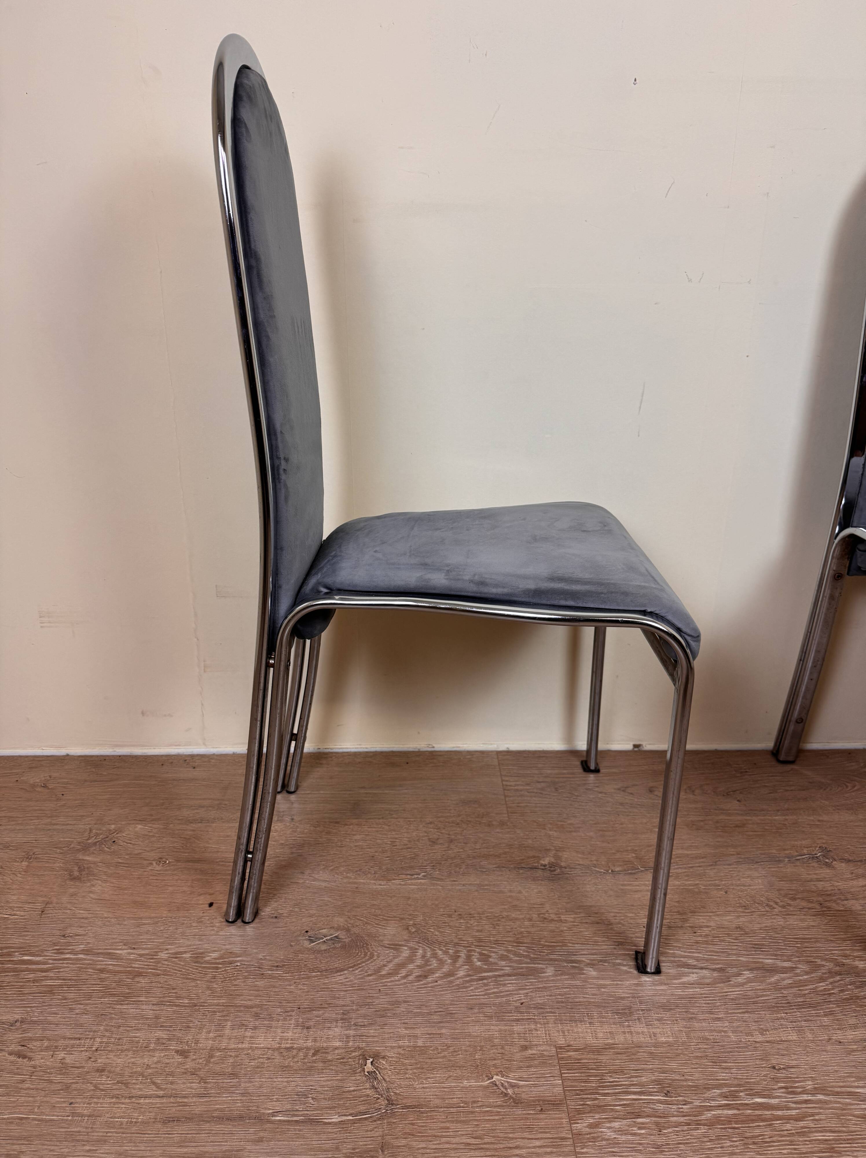 Set of Italian dining chairs from 1970, chrome and covered in blue velvet