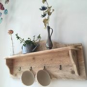wall shelf kitchen