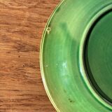 Vintage vine plate