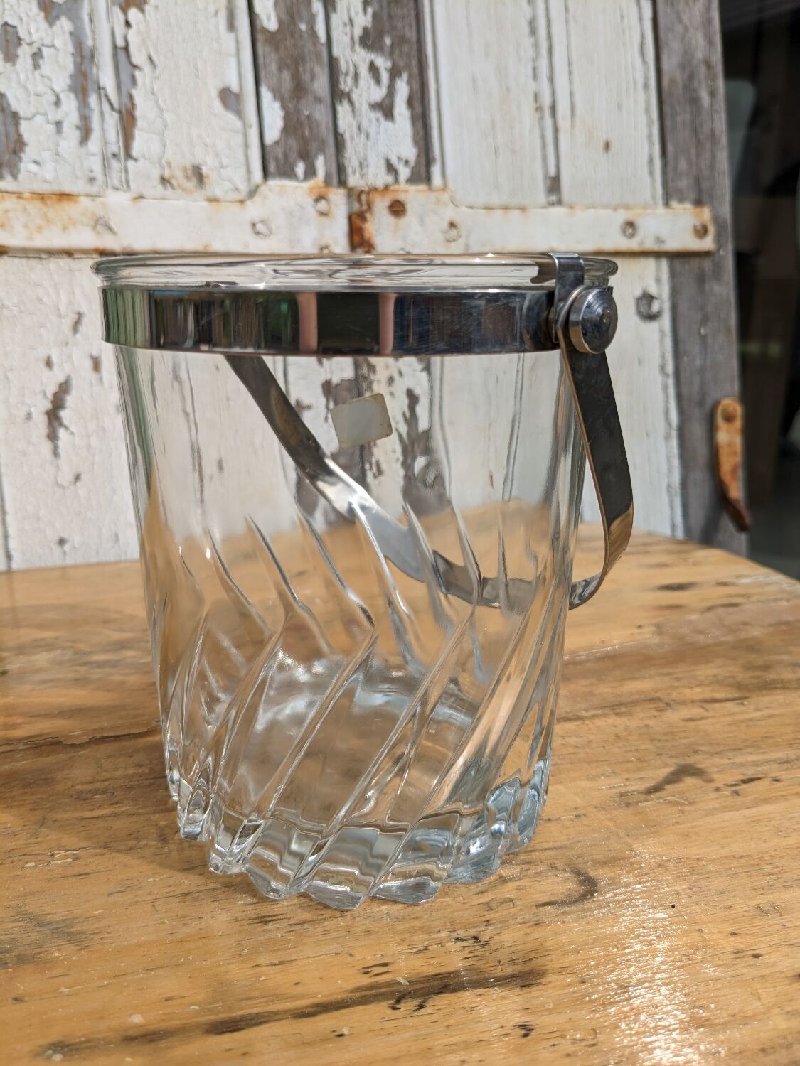 Ice bucket, vintage ice cubes