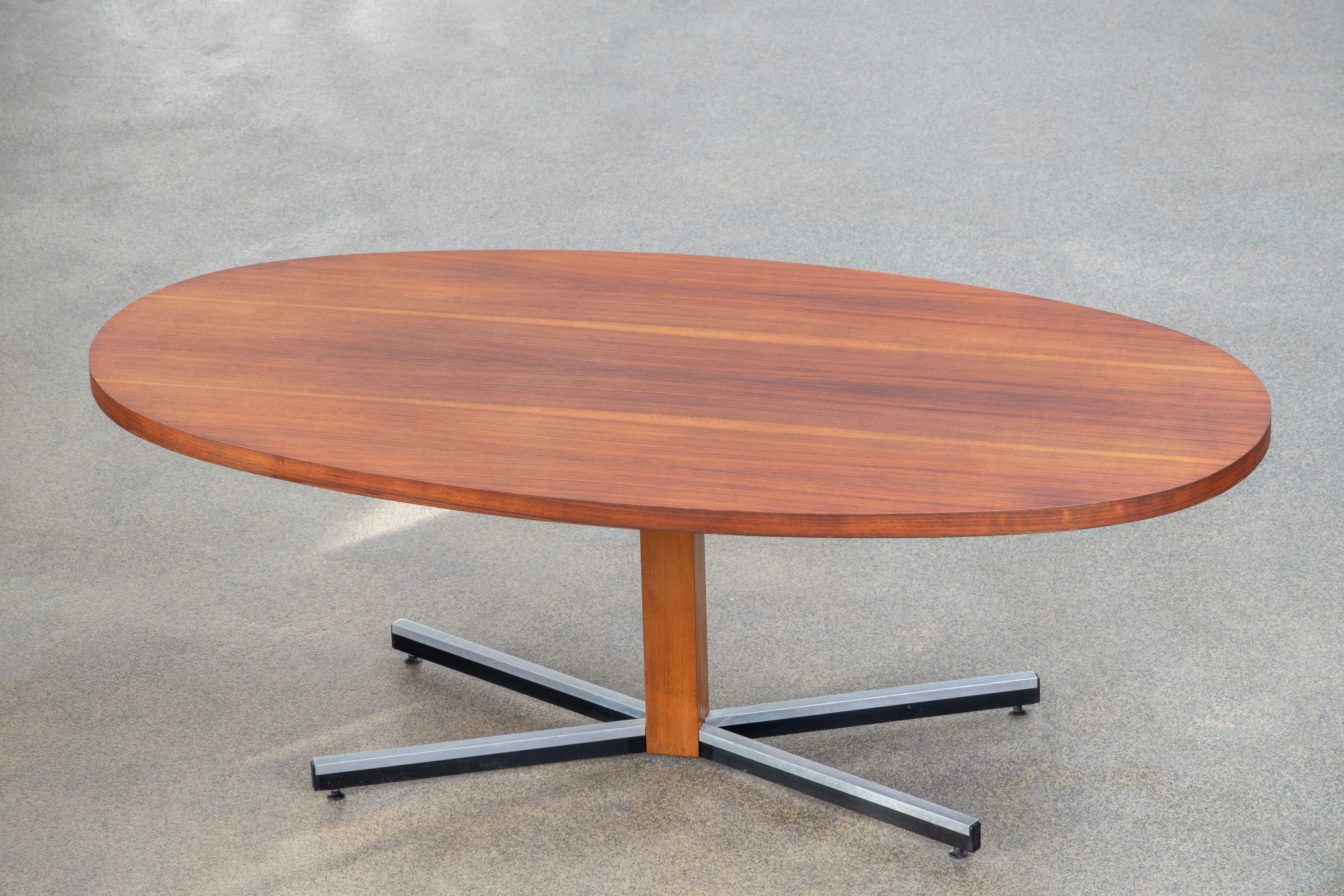 Vintage Scandinavian Table – 160 cm