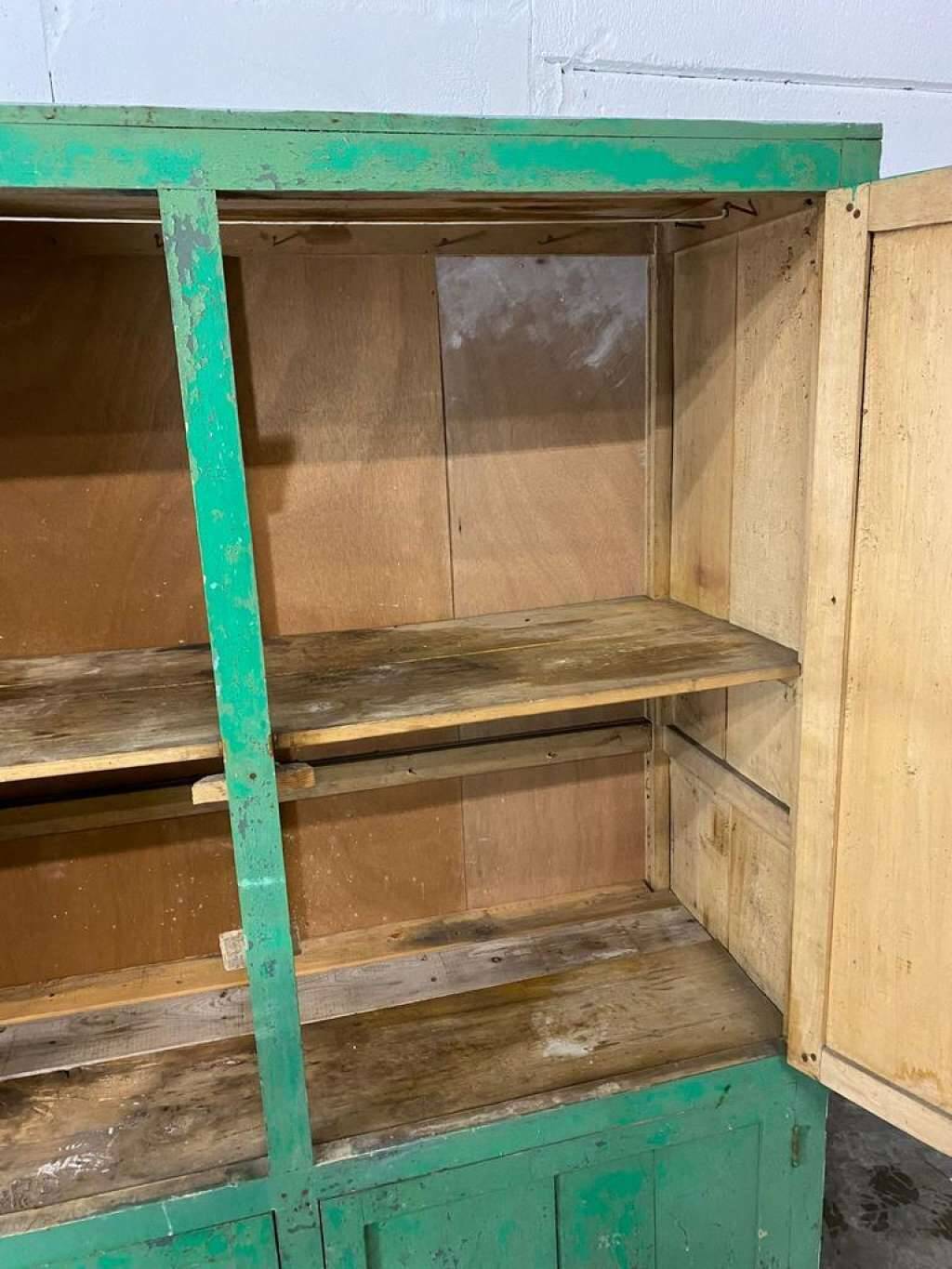 Armoire / placard / armoire brocante vintage vert menthe