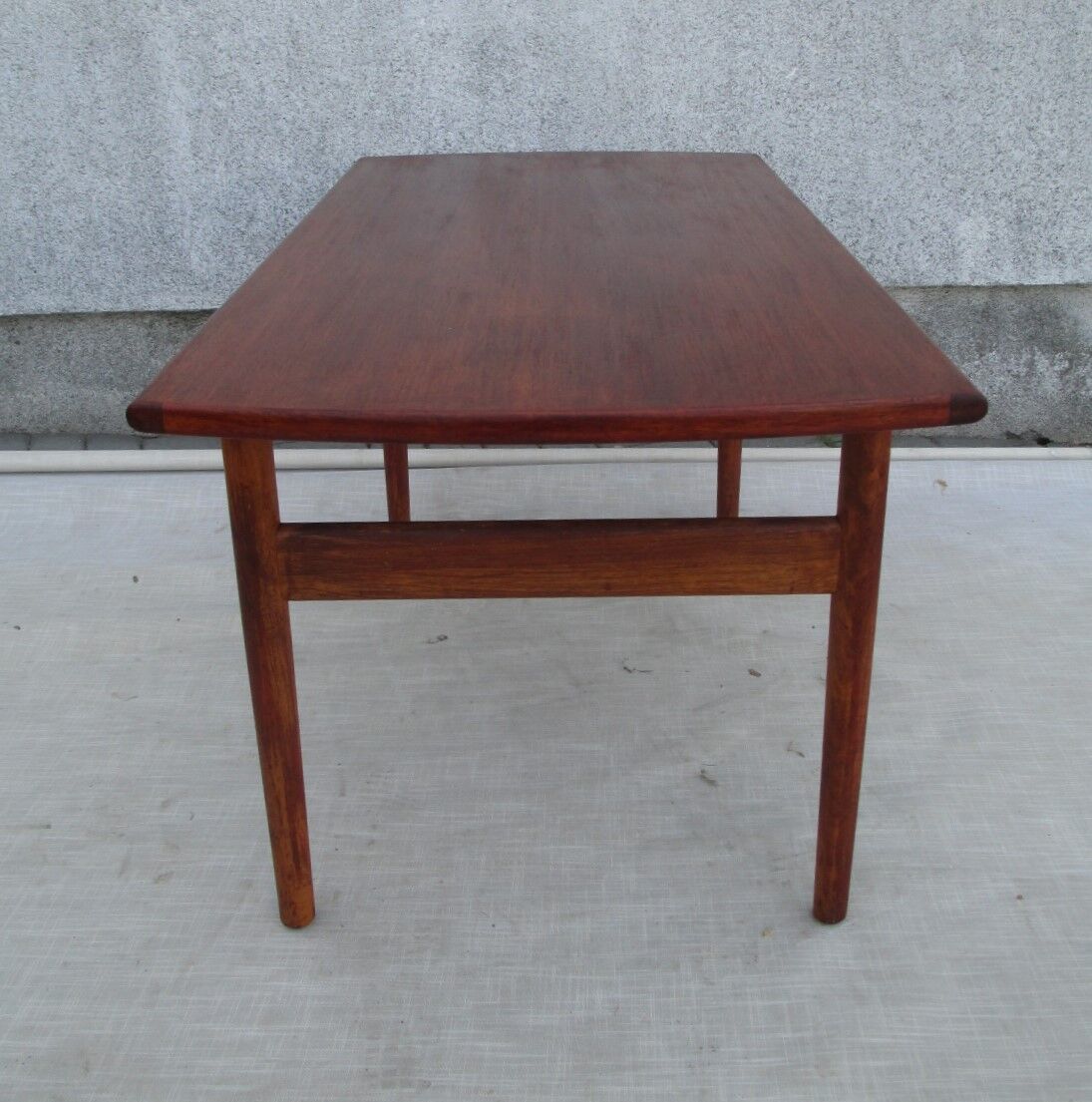 Table basse Suède années 1970
