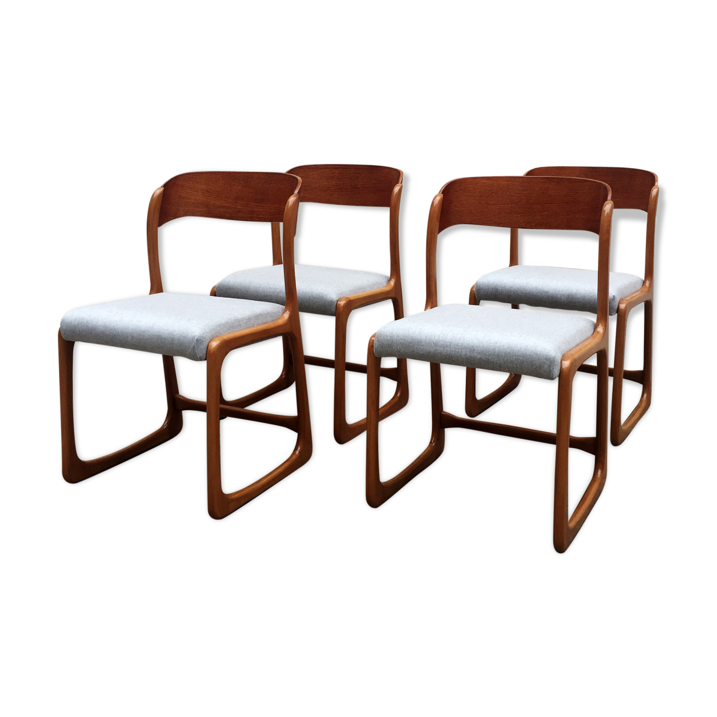 Ensemble de 4 chaises traîneau Baumann