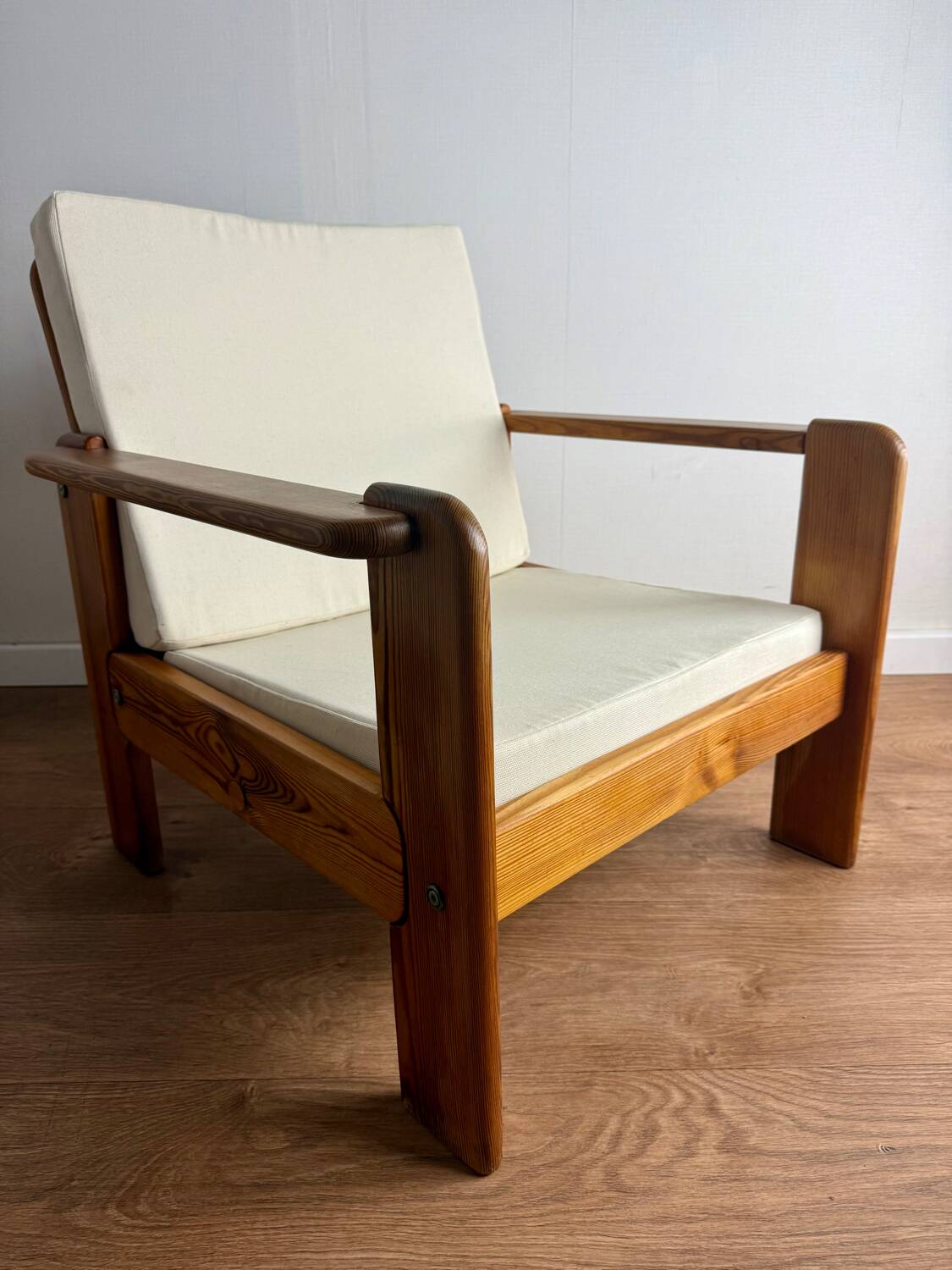 Solid pine armchair