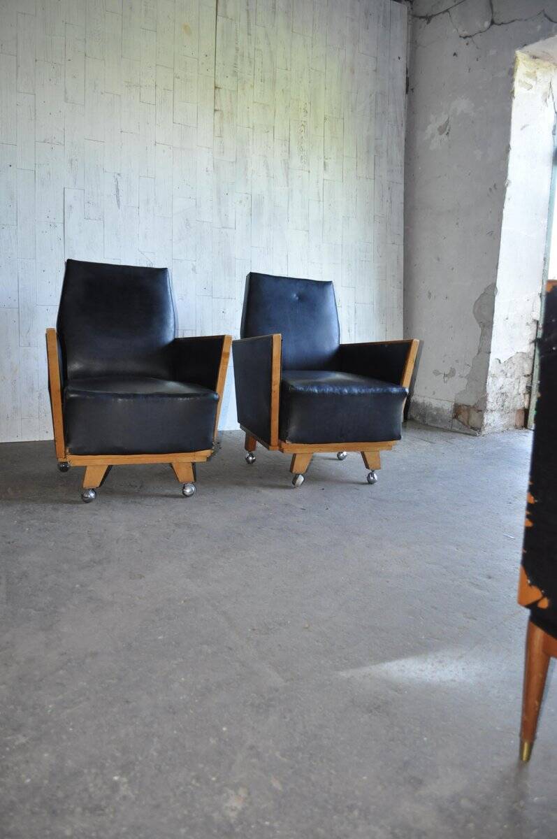 Pair of black Mid-Century armchairs in faux leather - 1960s, Hungarian armchairs (set of 2)