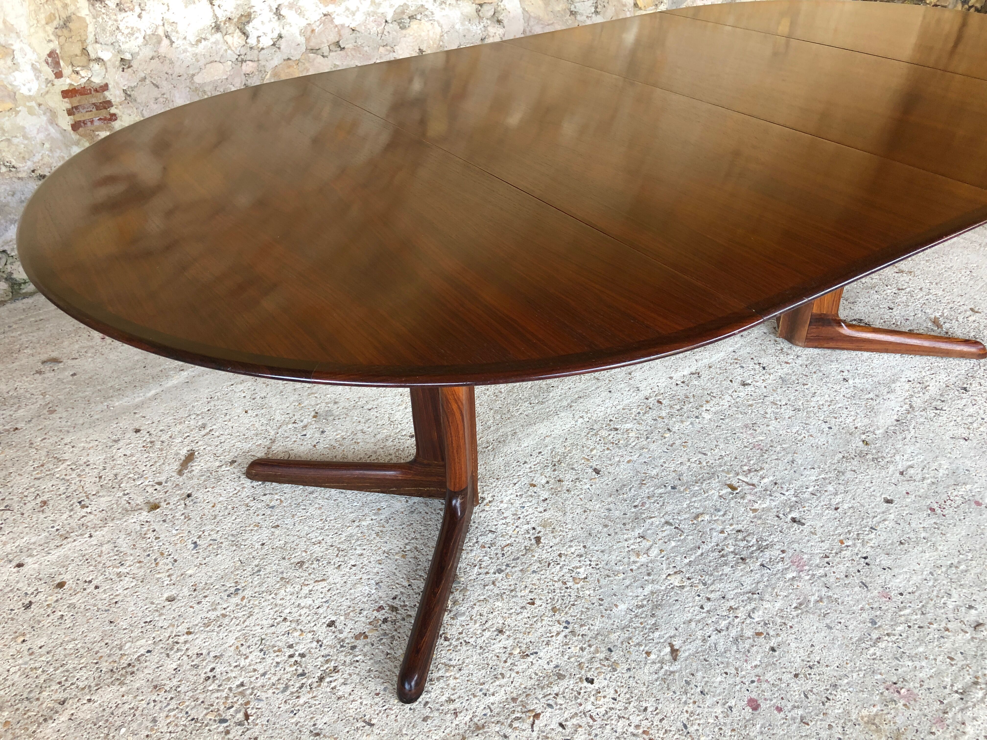 Expandable Scandinavian rosewood dining table by CJ Rosengaarden, circa 60's
