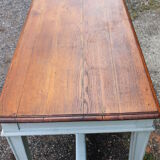 Store table