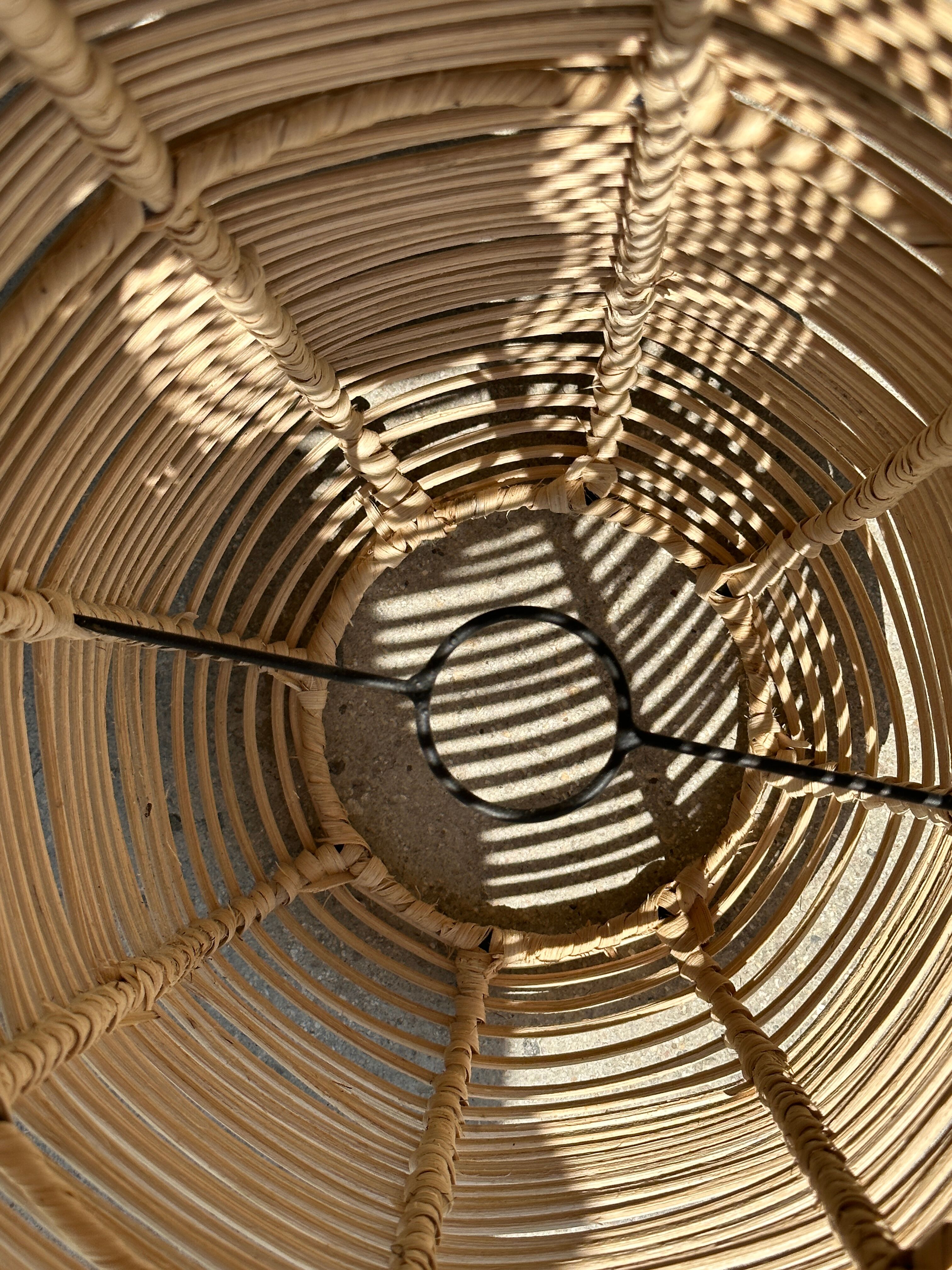 Small lantern-shaped rattan suspension H35 D15