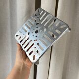 Aluminum trivet