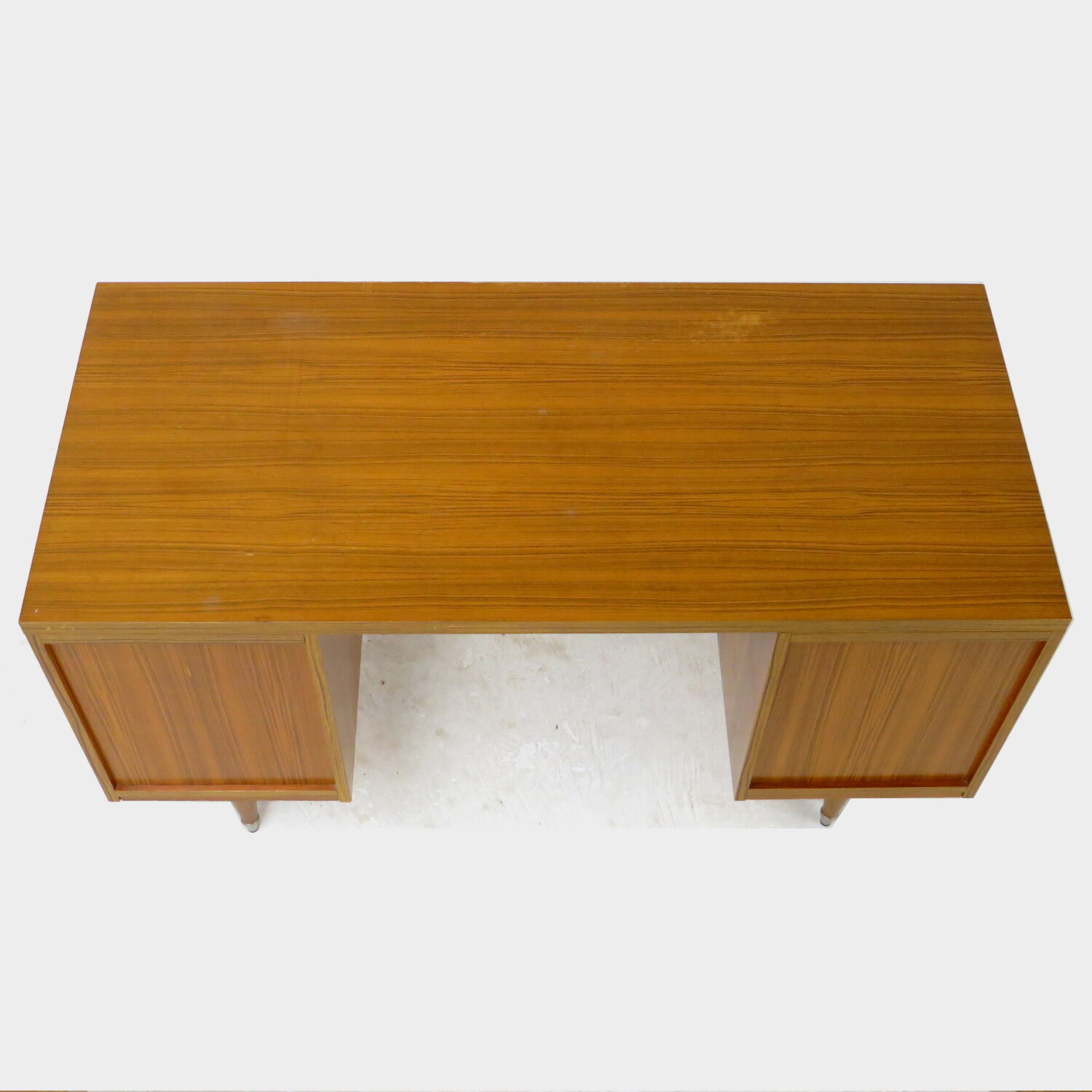 Mid century modern writing desk on beautiful stylish wooden legs, 1960s.