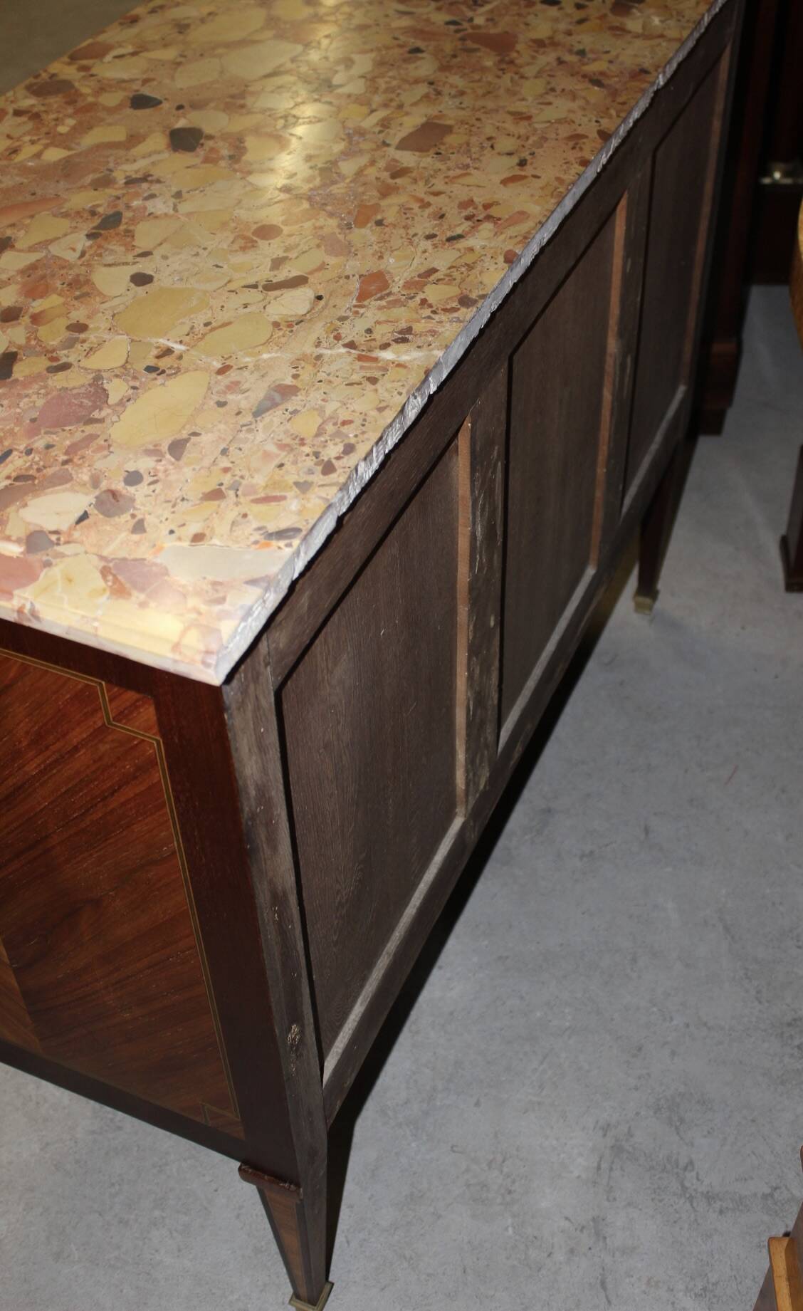 Louis XVI style commode in marquetry from around 1940.