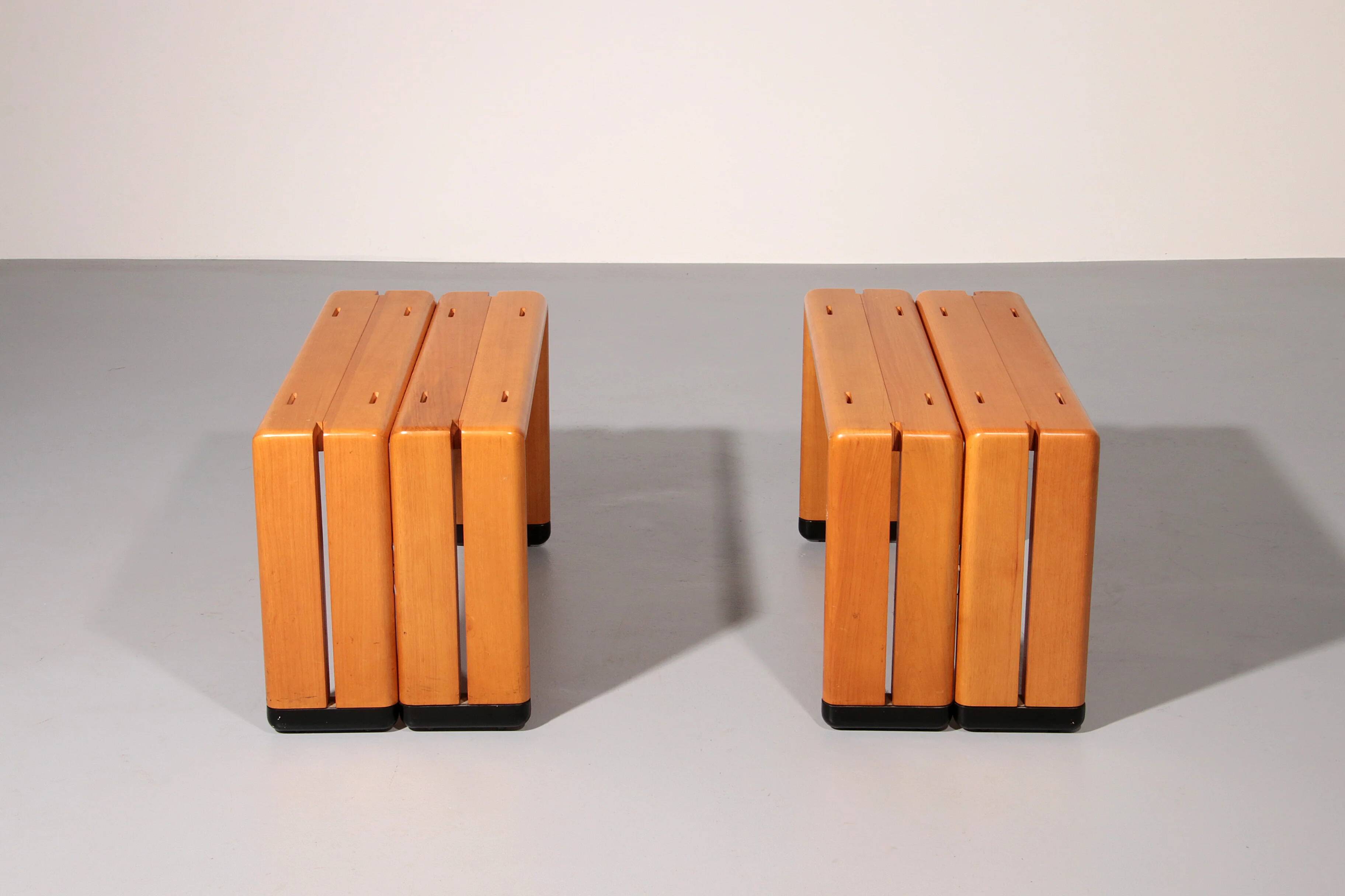 Bancs en hêtre italien des années 1960 – sièges intemporels du milieu du siècle