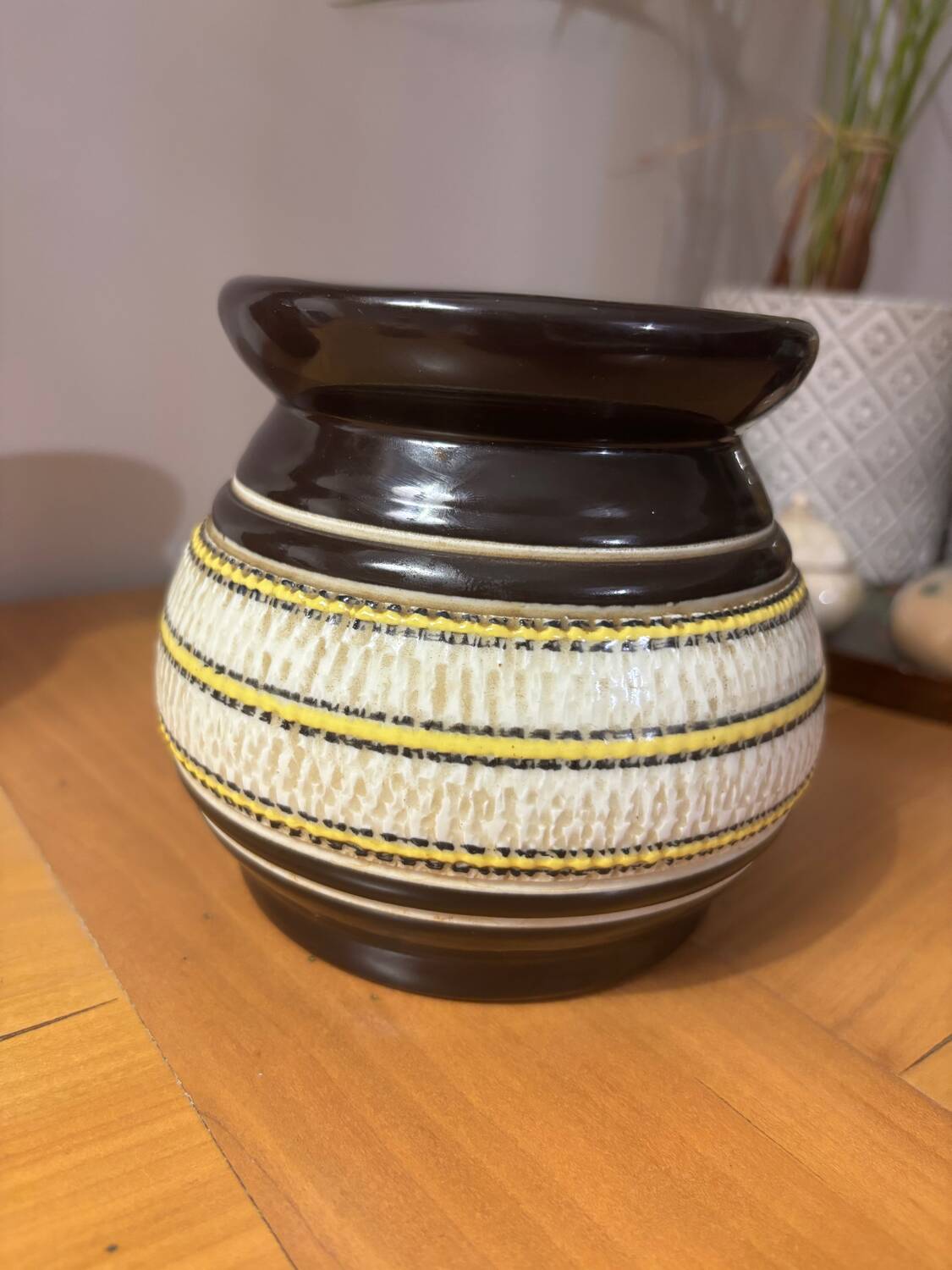 Vintage pot signed Lucien Brisdoux