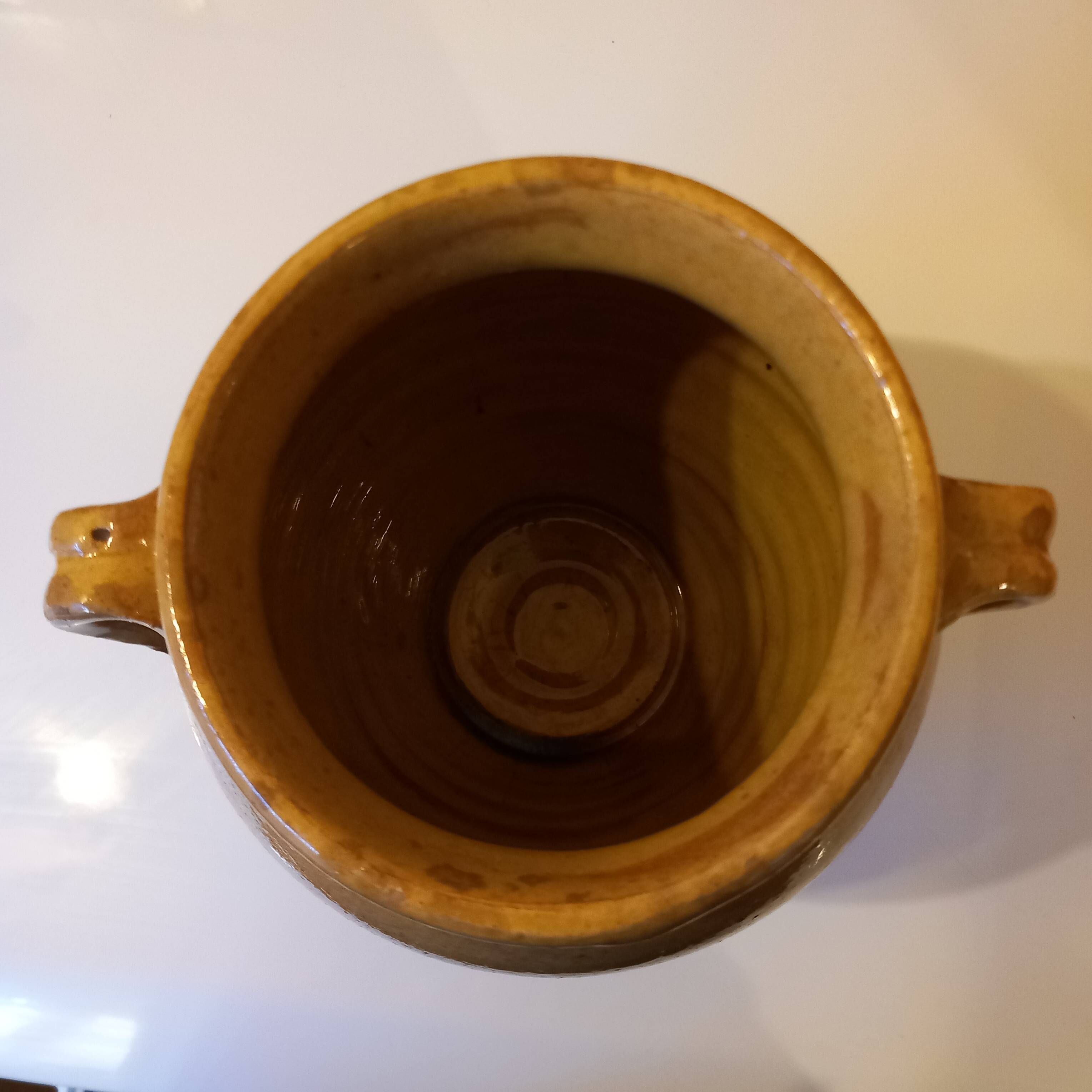 Yellow glazed grease pot
