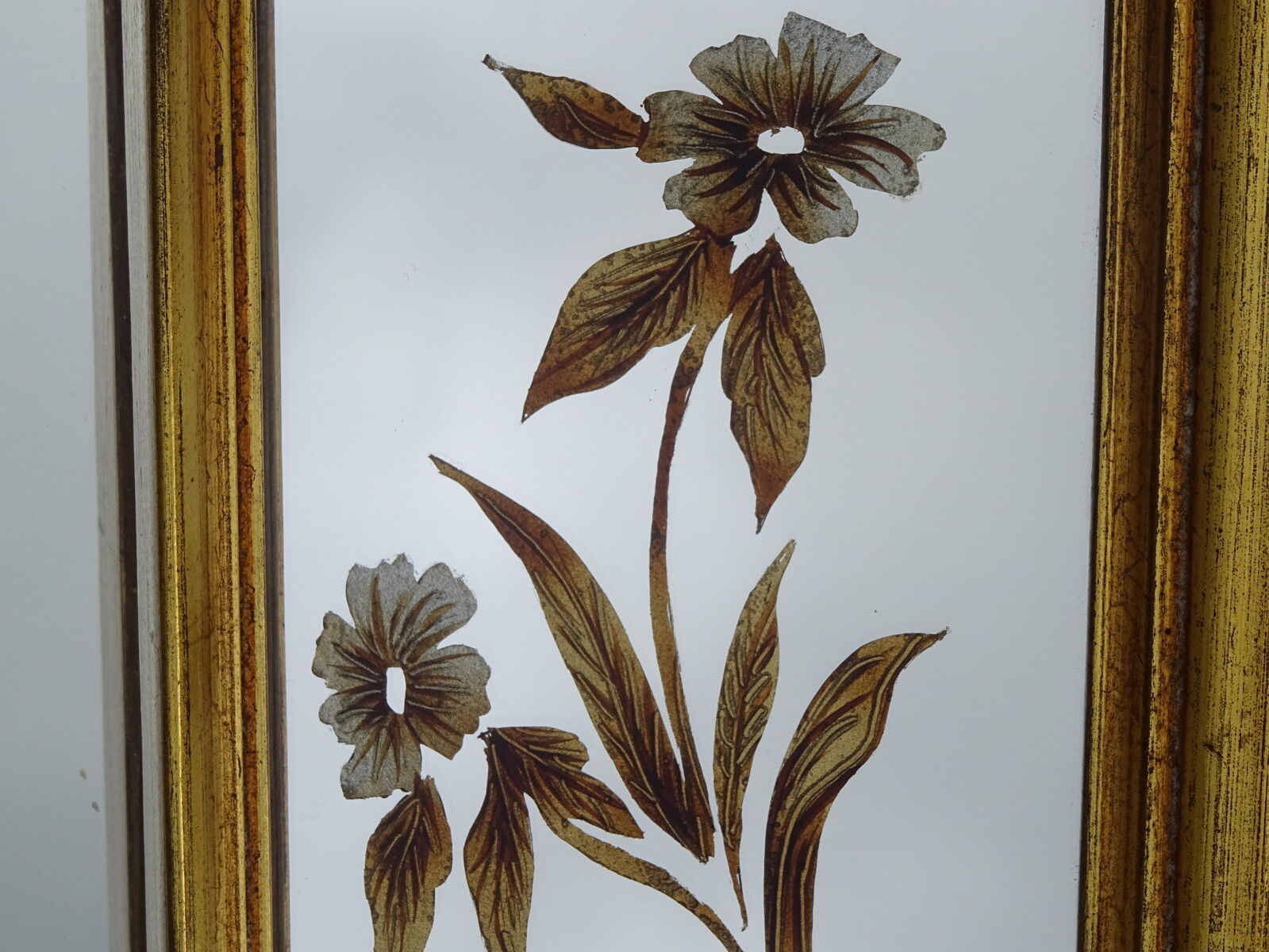 Venetian mirror with parecloses 54x45cm
