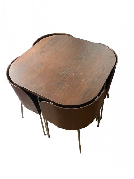 Table et 4 chaises en teck modèle « Fusion » par Sarah Kragnert x Ikea