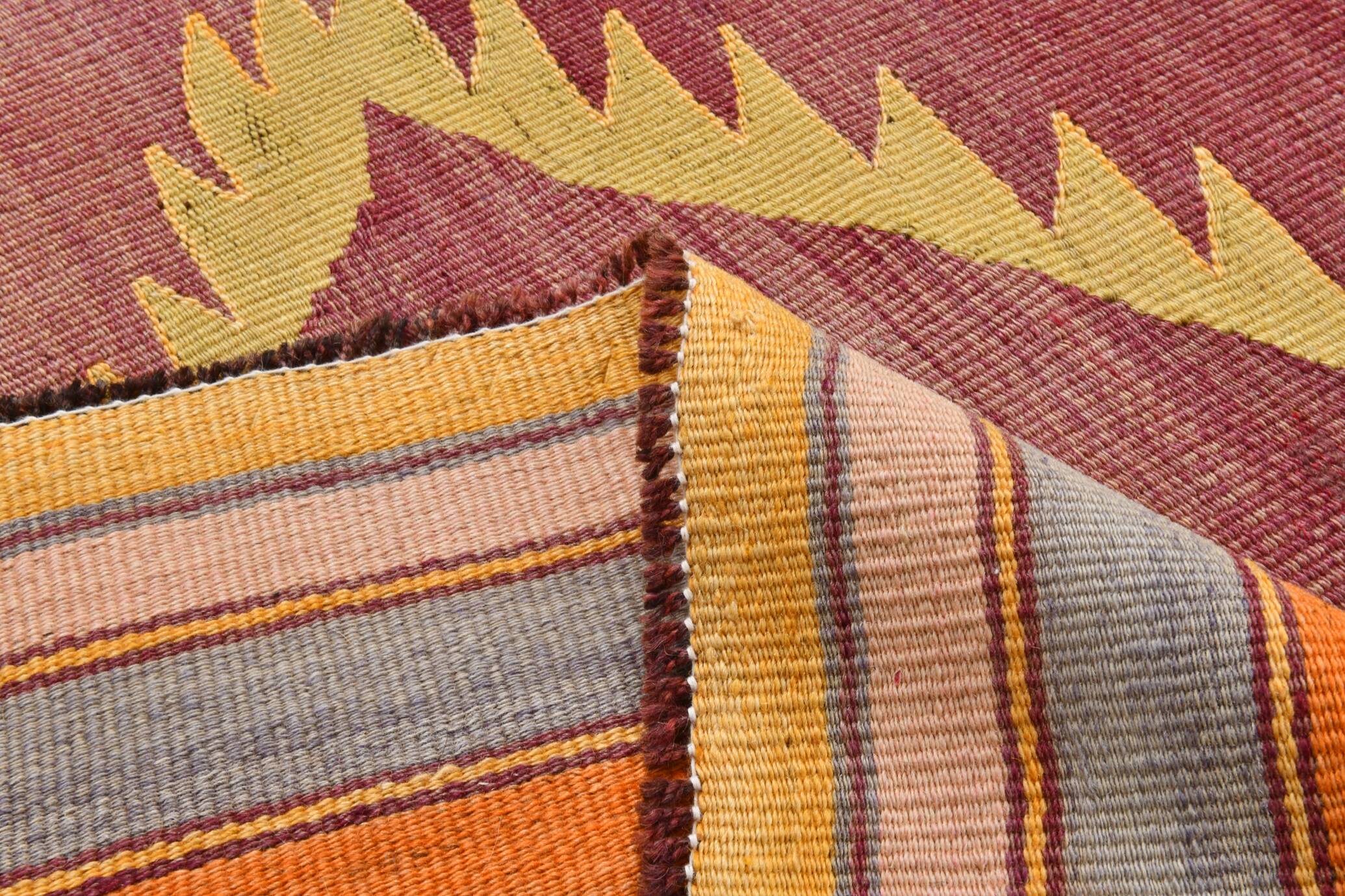 5x8 Shades Of Burgundy Persian Kilim Rug, 153x239Cm