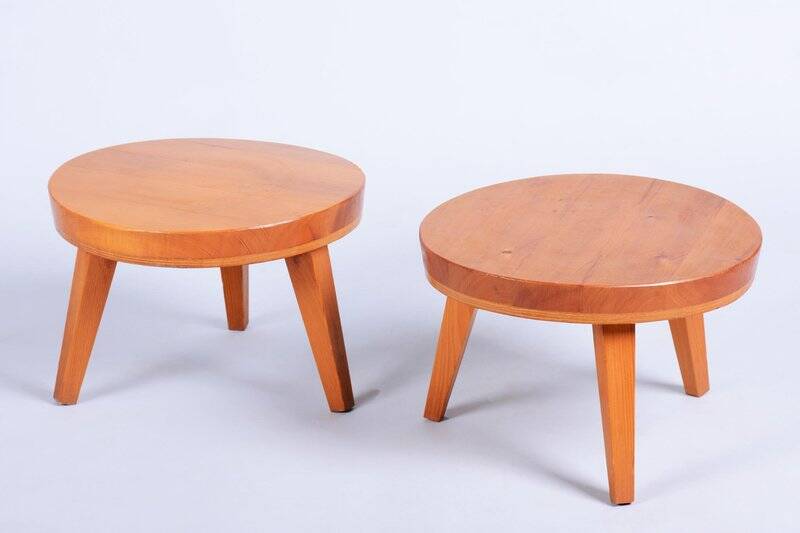 Mid-Century Small Tables in Larch Wood, Czech, 1950s, Set of 2