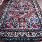 Handmade Bachtiar Persian rug 323x195cm