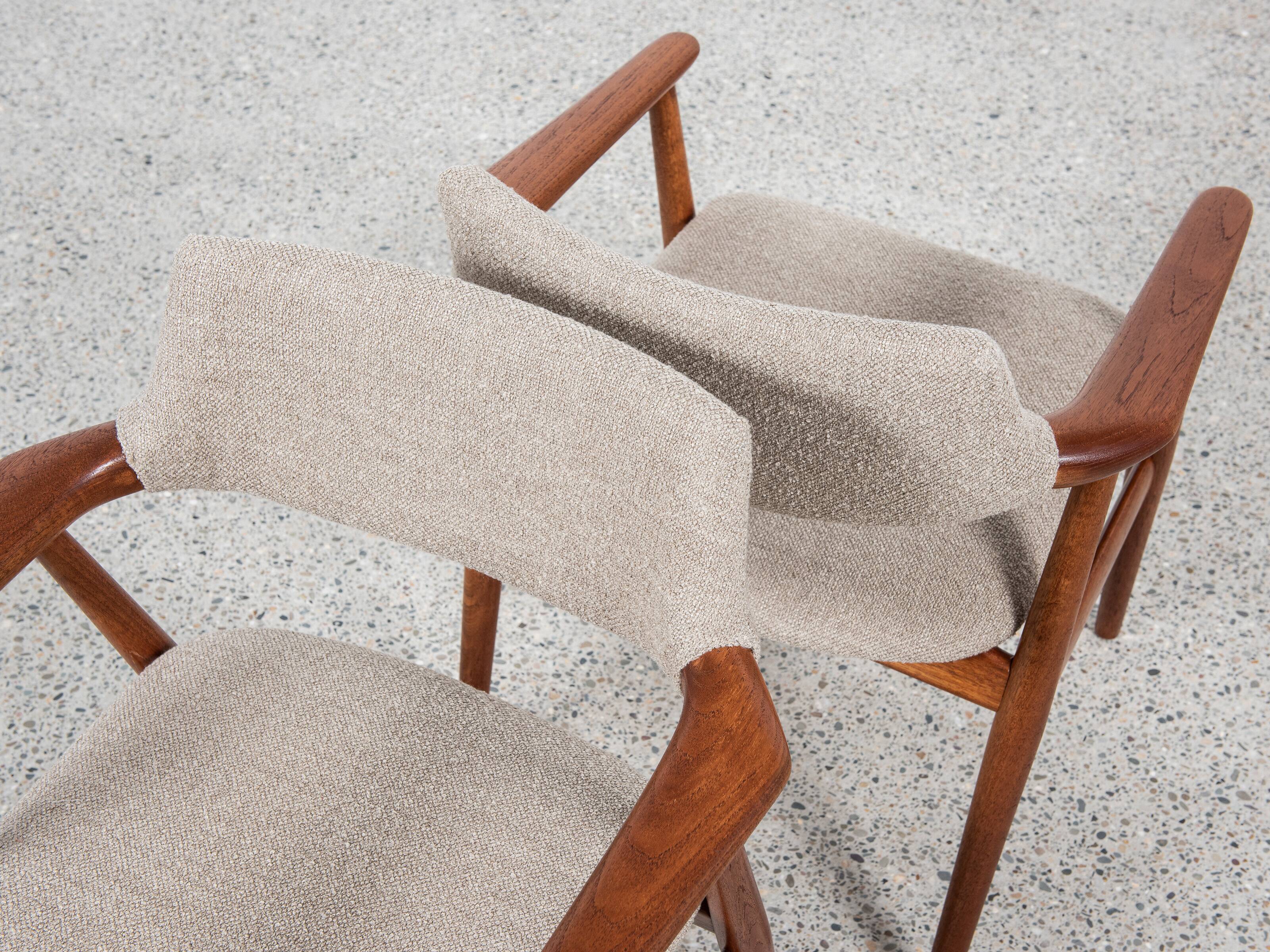 Midcentury Danish pair of chairs in teak by Erik Kirkegaard for Glostrup 1960s