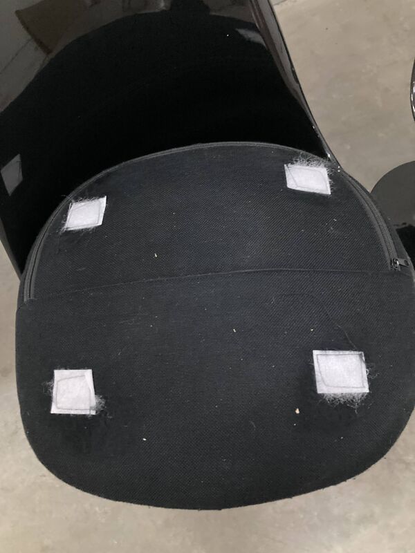 2 chaises de salle à manger Tulip Saarinen noires répliques