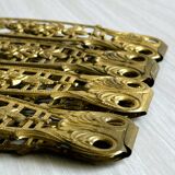 4 napkin rings - napkin holder - metal cutlery with golden rose flowers.