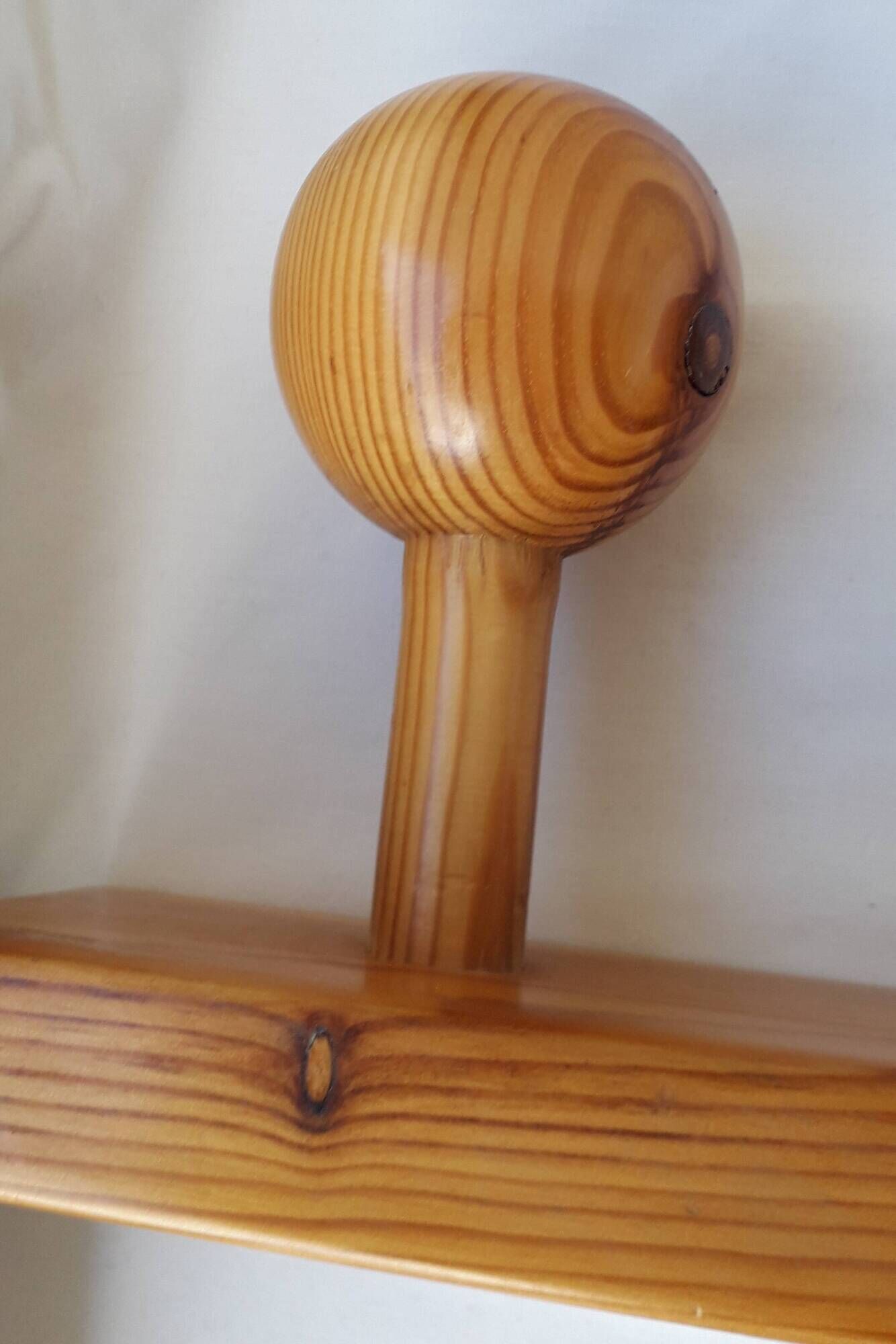 Portemanteau en bois pin