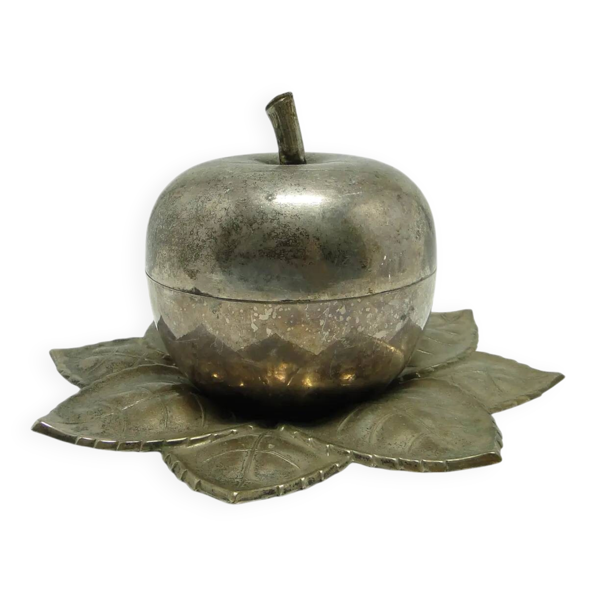 Sucrier Art Déco, en laiton argenté, Hongrie, années 1950.