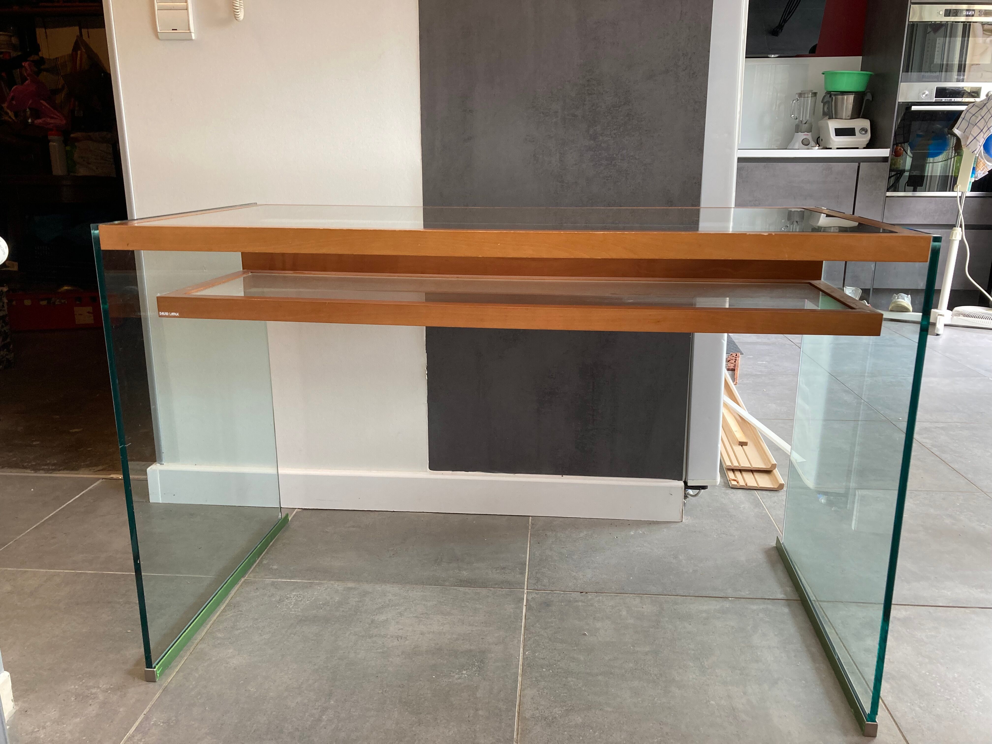 Desk glass structure