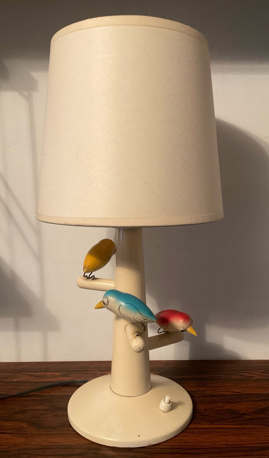 Suzanne Bonnichon lamp made of wood from the 1960s.