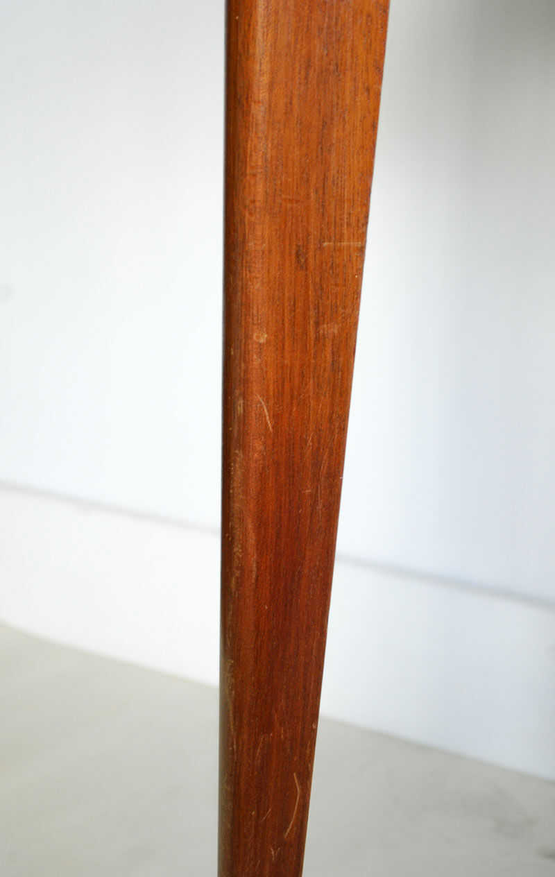 Table feet compass portfolio