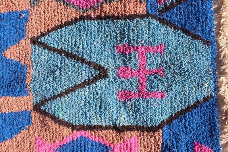 Handmade Moroccan rug 250cm x 150cm