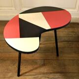 Tripod coffee table in formica