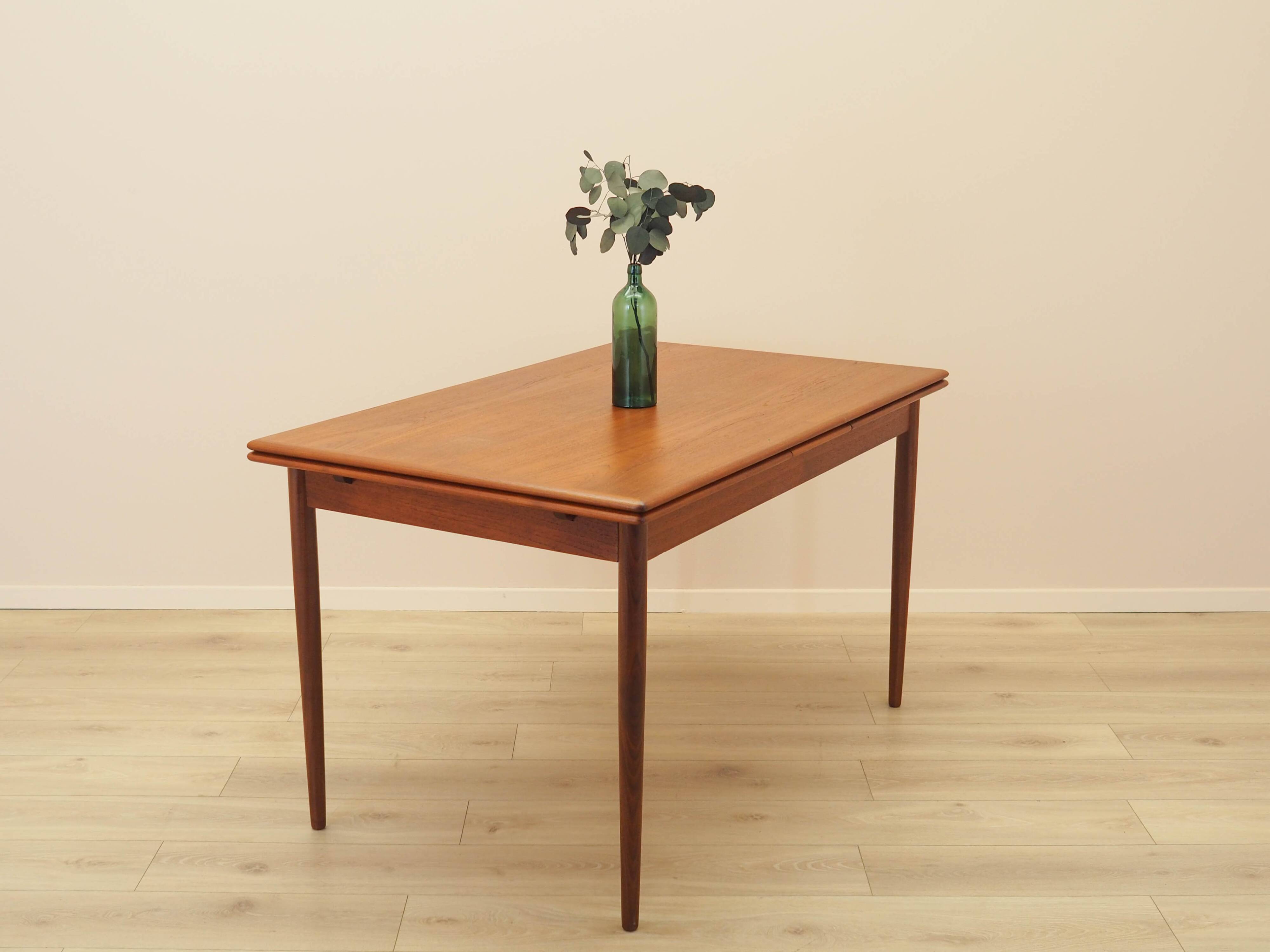 Table danoise extensible en teck, années 1970