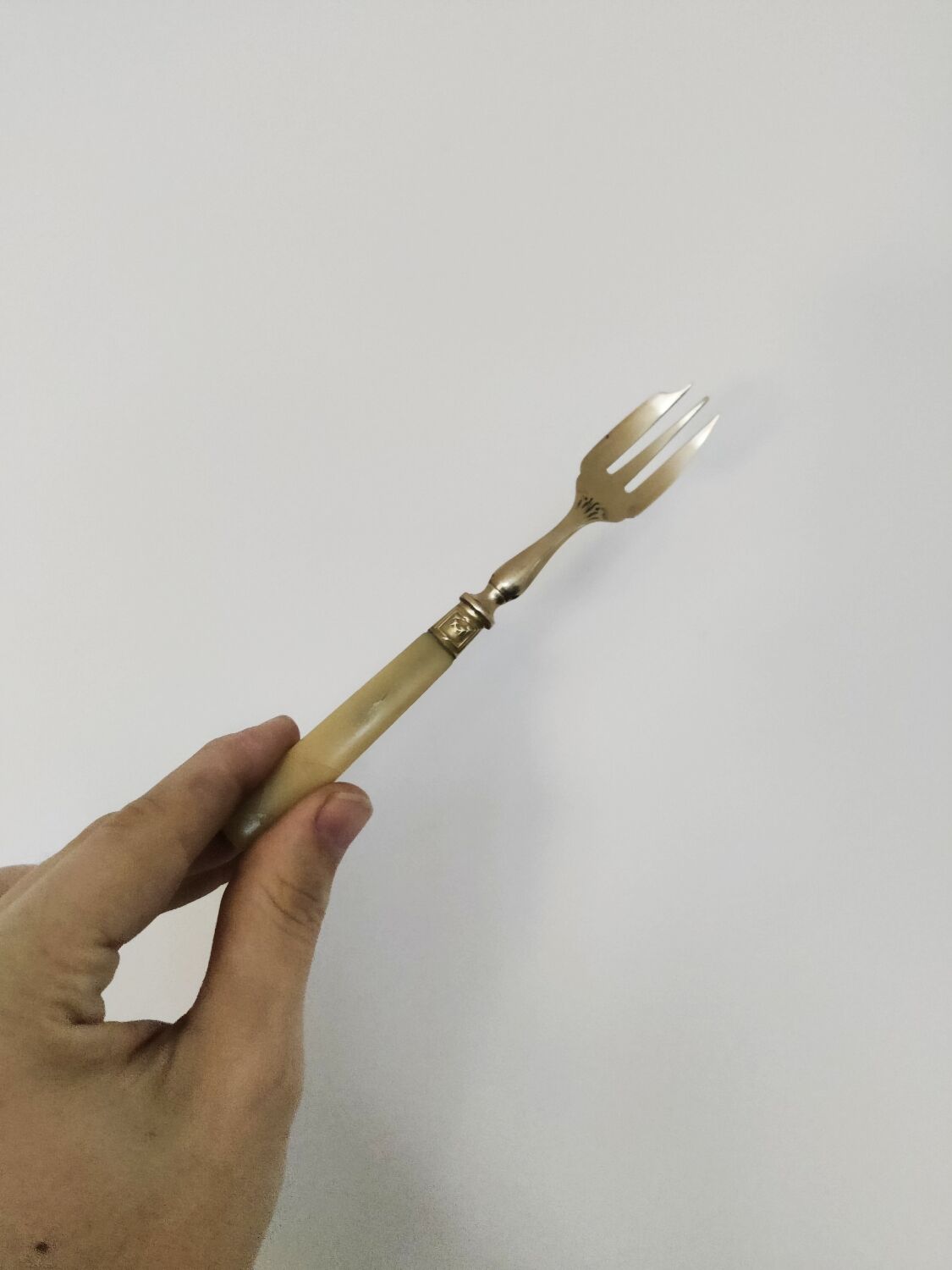6 dessert forks