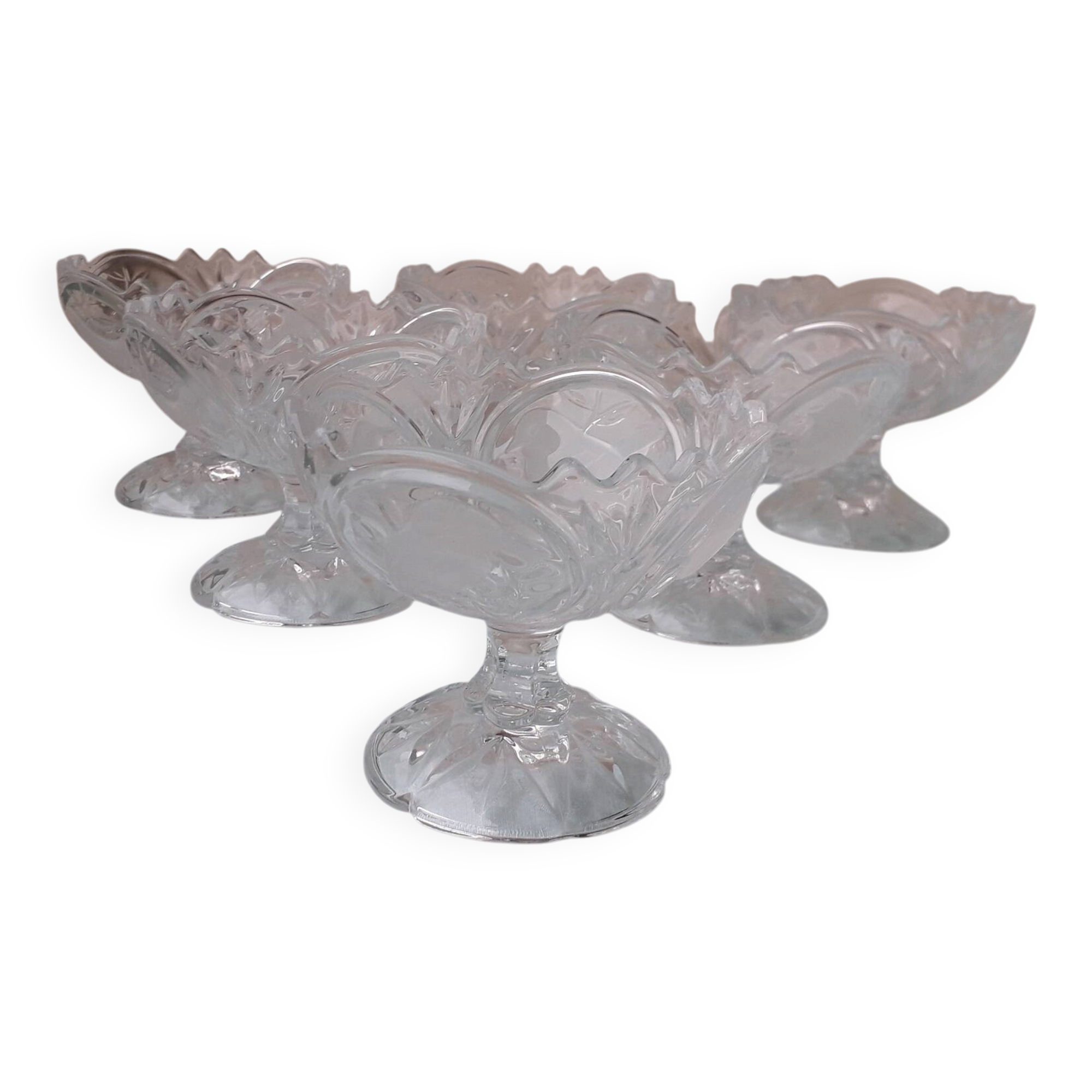 6 crystal dessert bowls